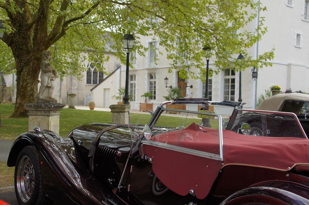 Relais des Trois Châteaux Cour-Cheverny Exterior foto